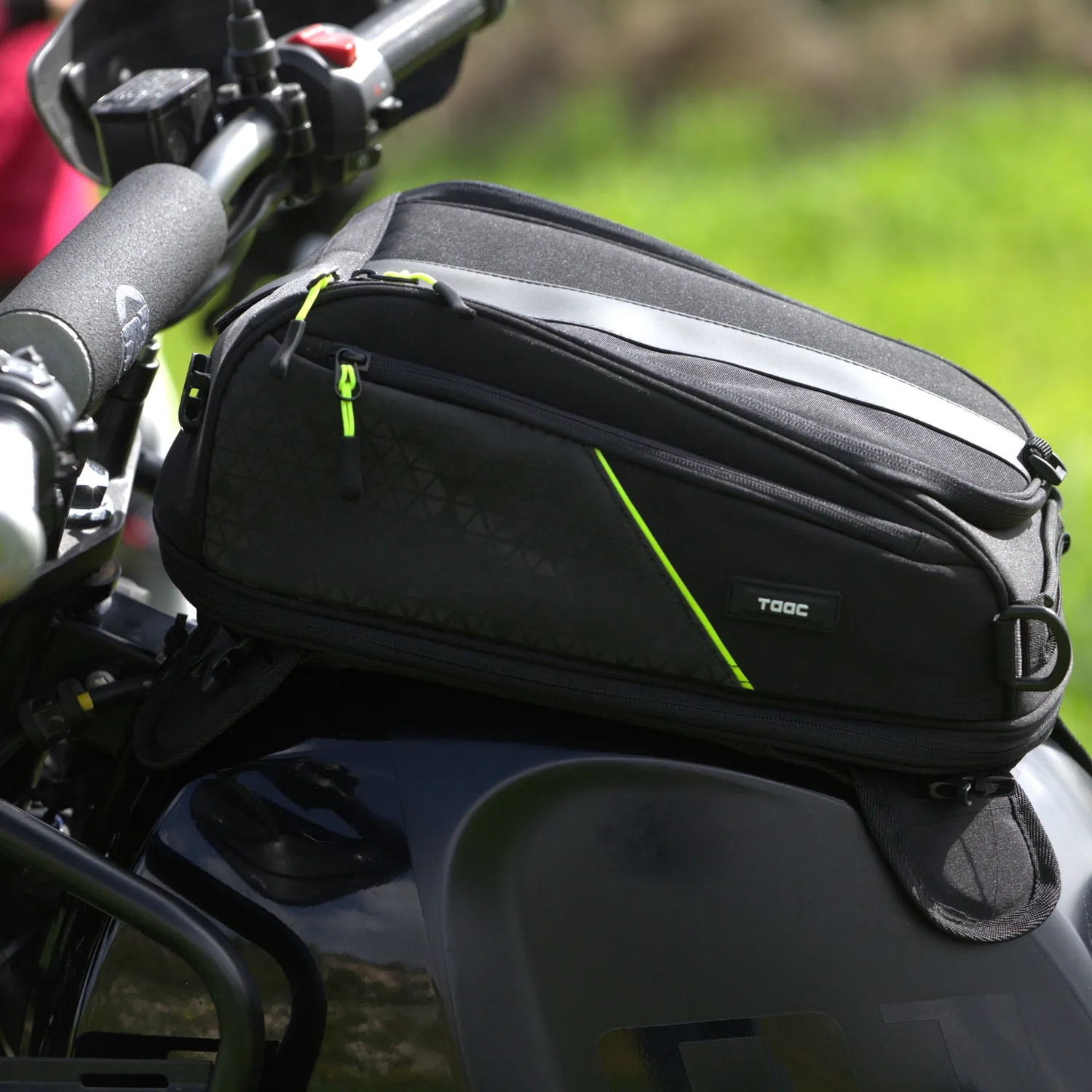 TUCANO URBANO TC19 brašna na nádrž 15–20 l rozťahovacia