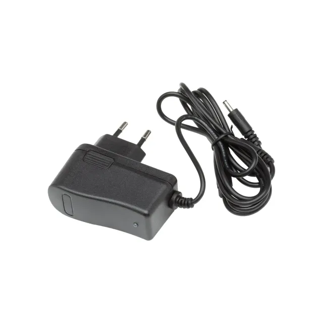 TUCANO URBANO WARM CHARGER nabíjačka batérie