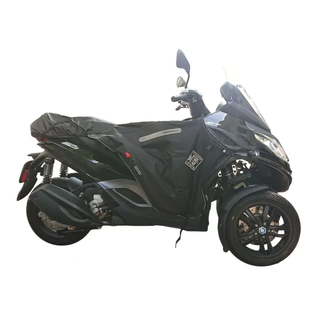 Tucano Urbano Termoscud R207 deka na nohy s S.G.A.S.