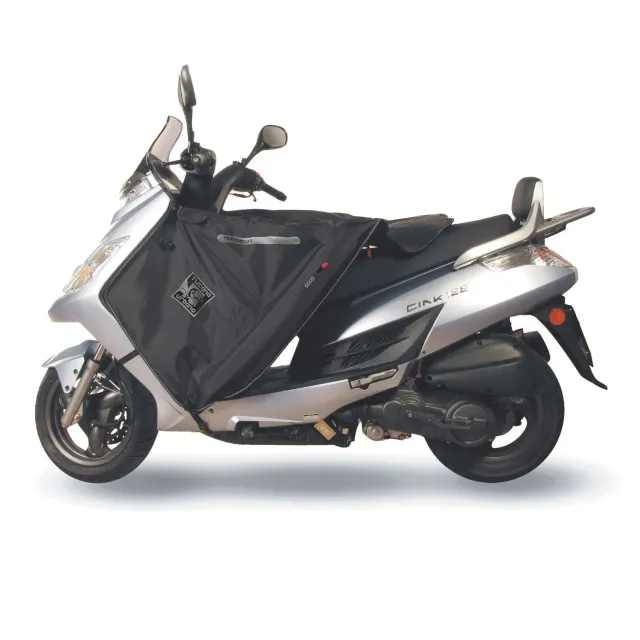 TUCANO URBANO TERMOSCUD R065 deka na nohy skútra