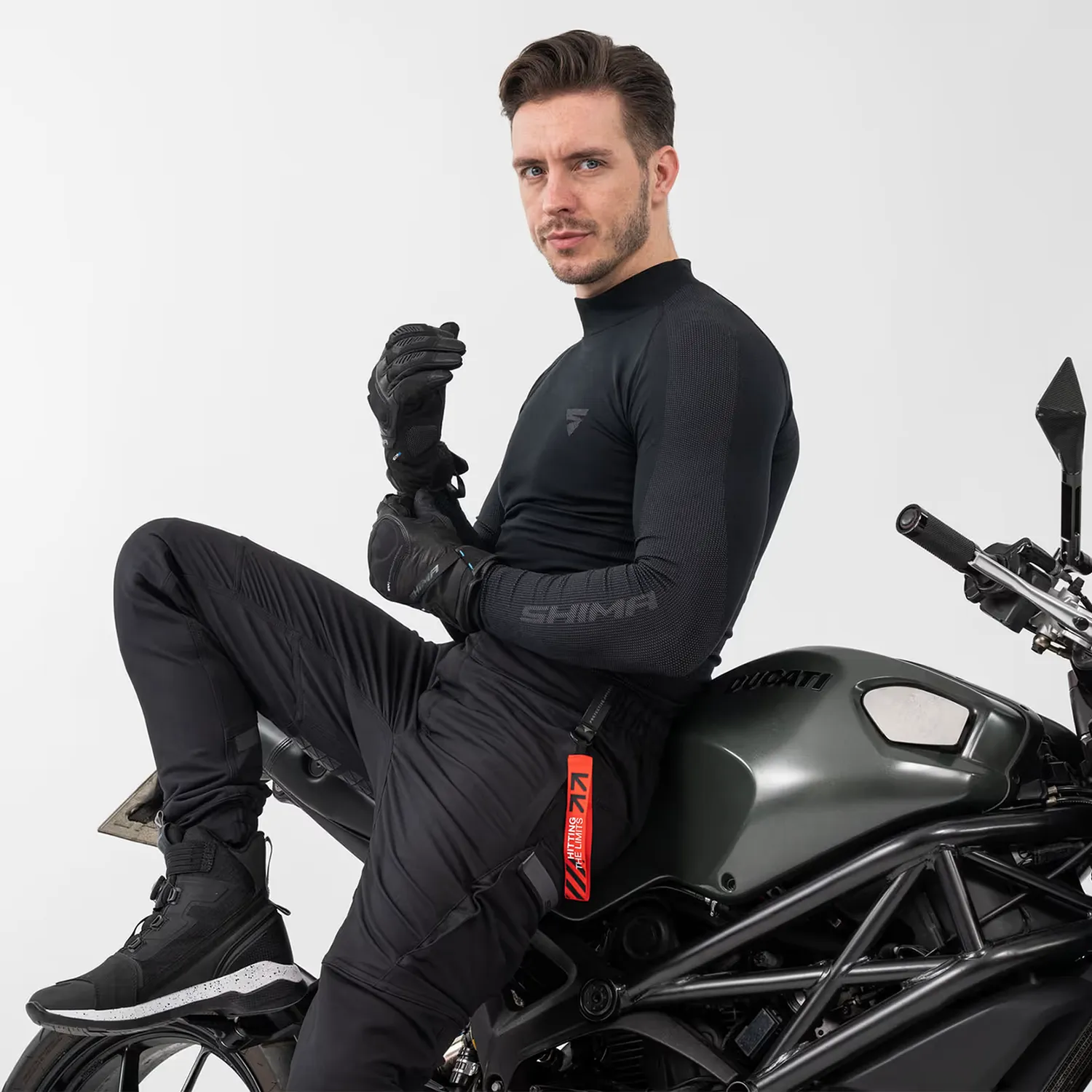 SHIMA Akira motocyklové joggery unisex