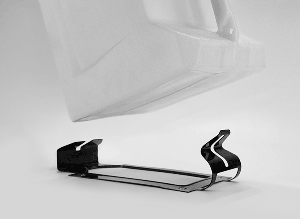 RISK RACING EZ podlahový držiak na kanister oceľový